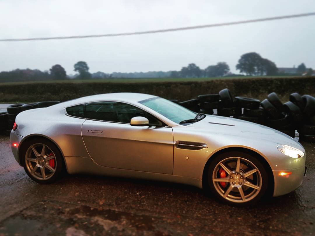 Aston Martin V8 Vantage ecu remap tuning remapping